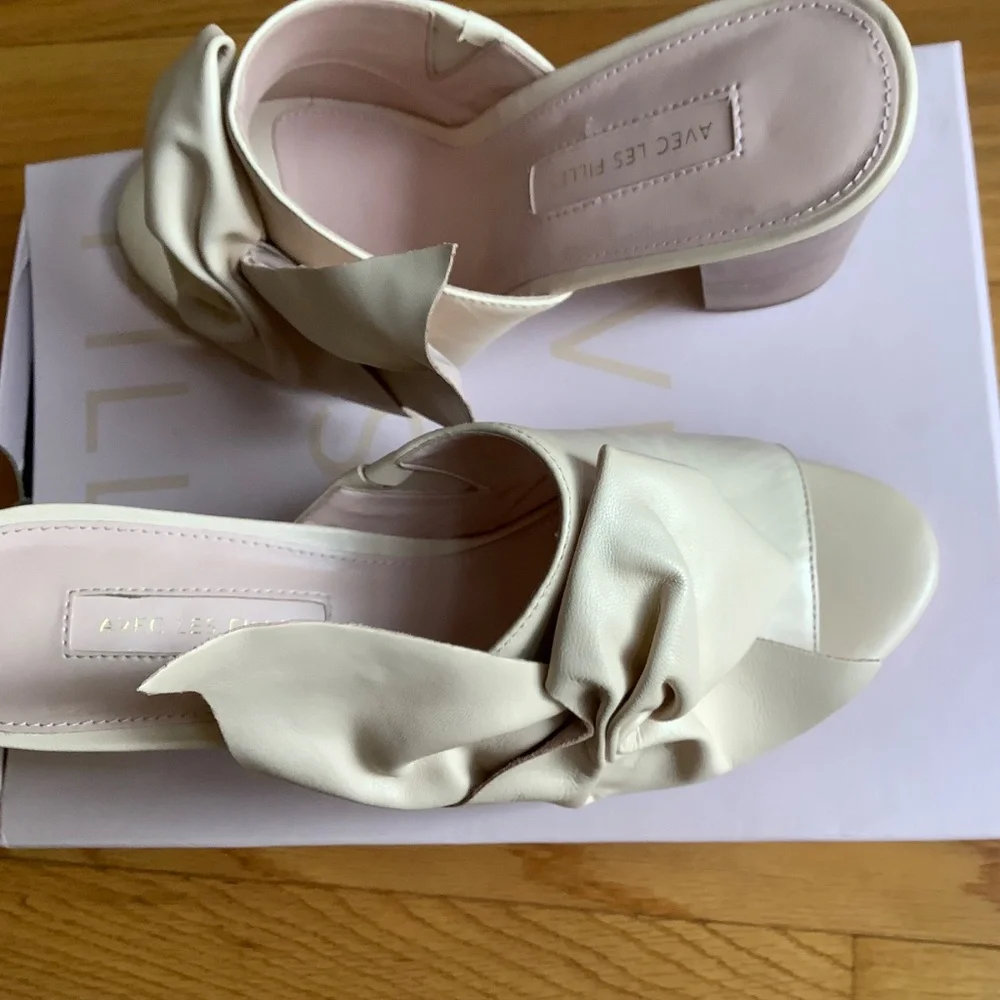Avec Les Filles Marie Leather Bow Block-Heel Slide Sandals Pink Sand Nappa SZ 9